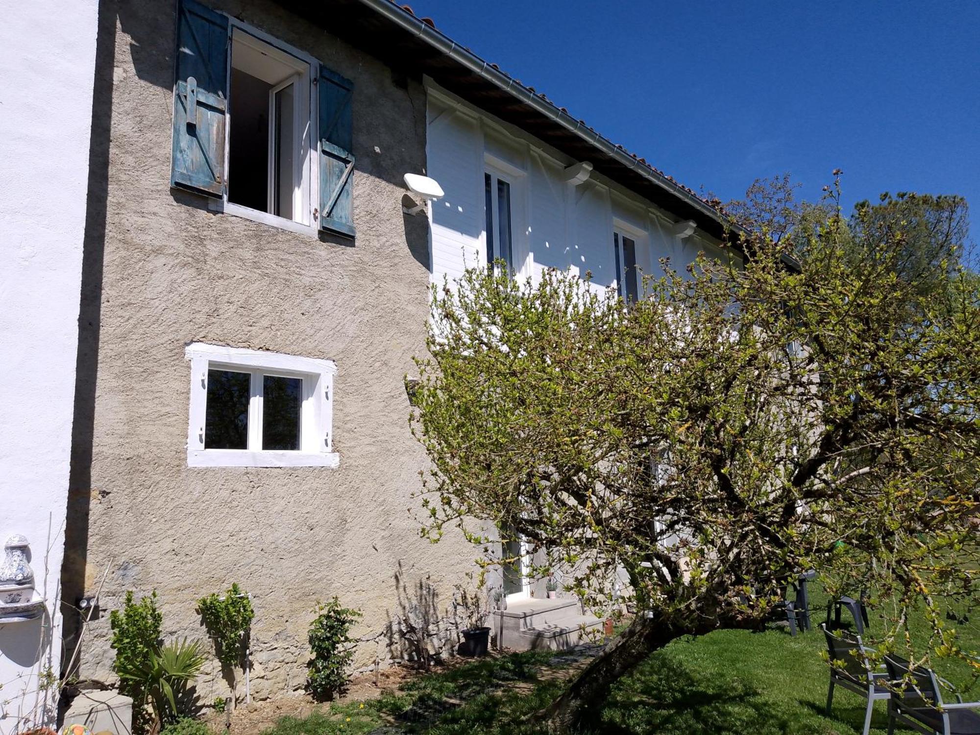 Pyrenees Vue Gite - Vues Fantastique, Parking Gratuit Sur Place & Piscine Saint Gaudens Luaran gambar